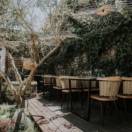 Atelier Boutique Hotel Shkoder Exterior photo