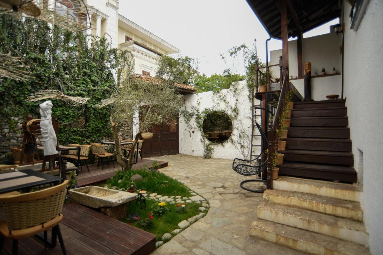 Atelier Boutique Hotel Shkoder Exterior photo